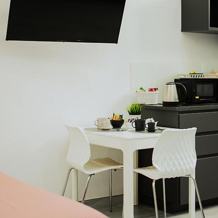 Anema Sweet Hotel Наполи Екстериор снимка